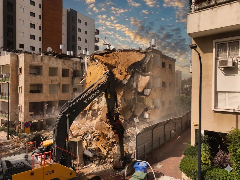 תיעוד הריסת מבנים מהאוויר — צילום מרחפן